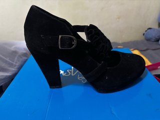 Zapato tacón negro ante T38