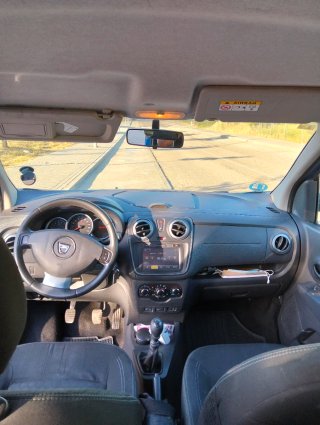 Dacia Lodgy 2015