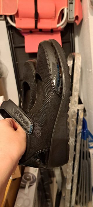 Zapatos negros cómodos