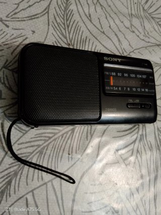 Radio Sony ICF-390 Portátil