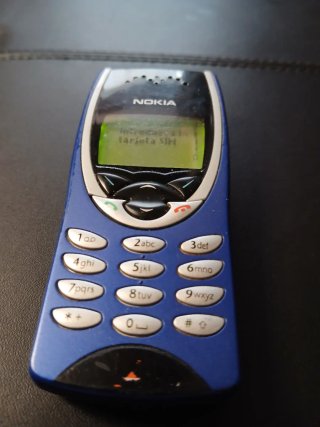 Nokia 8210 Nero