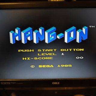 Sega Master System + Pistola + 2 Mandos