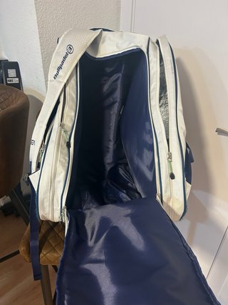 Paletero Bullpadel Grande Blanco