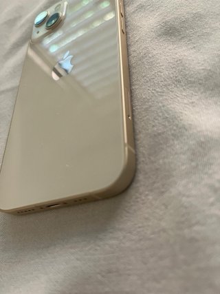 iPhone 13 Apple