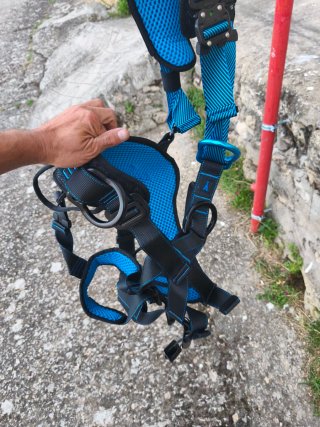 Arnés de trabajos verticales irudec blue 3
