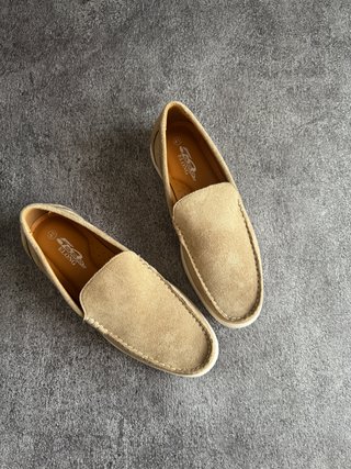 Mocasines beige ante