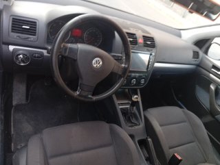 Volkswagen Golf 2004