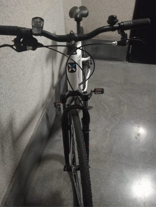 Bicicleta Blanca Híbrida