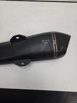 Silencioso Akrapovič para Piaggio, Gilera, Peugeot