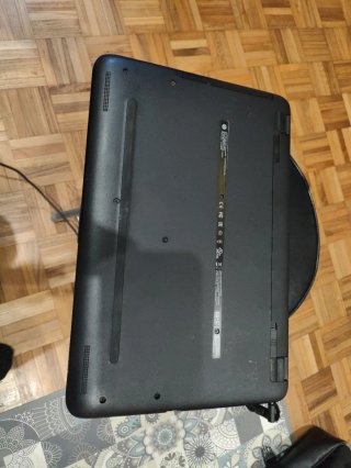 HP i3-5005u Portátil Morado Plata