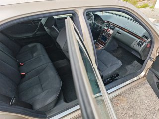 Mercedes-Benz Clase E 2002