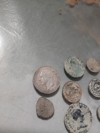 Lote monedas antiguas españolas sin limpiar