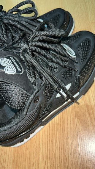Louis Vuitton Skate Negro