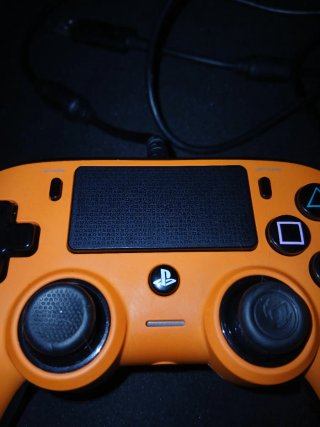 Mando Nacon PS4 / PC Naranja