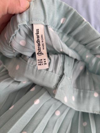 Falda midi plisada lunares talla M