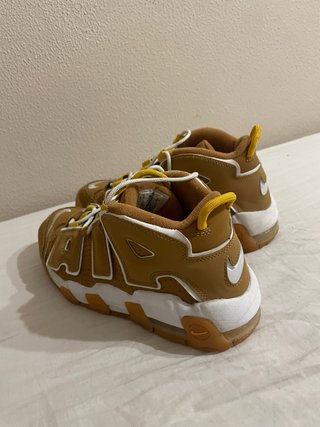 Nike Air More Uptempo T.39 Marrones/Amarillas