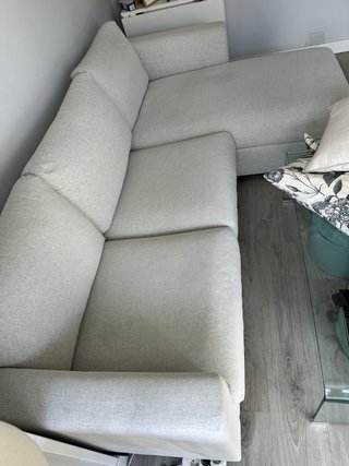 URGE POR MUDANZA. Sofá IKEA VIMLE Beige