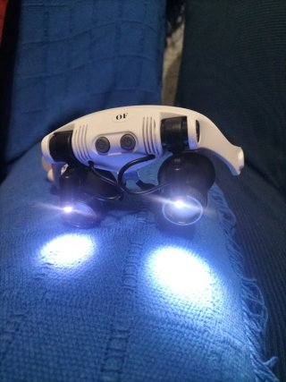 Gafas lupa con luz LED