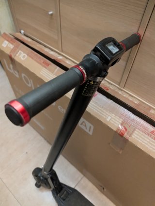 Patinete Raycool Fiber 250w (para reparar)