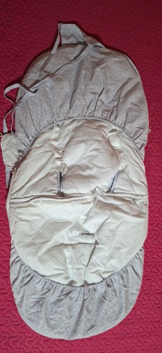 Saco para silla de bebé gris