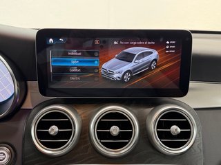 Mercedes-Benz GLC Coupé 2021 300de 306cv AMG LINE