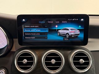Mercedes-Benz GLC Coupé 2021 300de 306cv AMG LINE