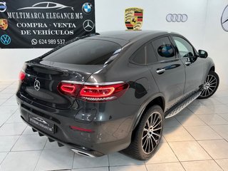 Mercedes-Benz GLC Coupé 2021 300de 306cv AMG LINE