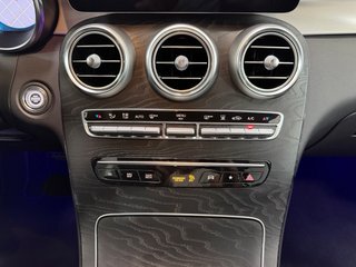 Mercedes-Benz GLC Coupé 2021 300de 306cv AMG LINE