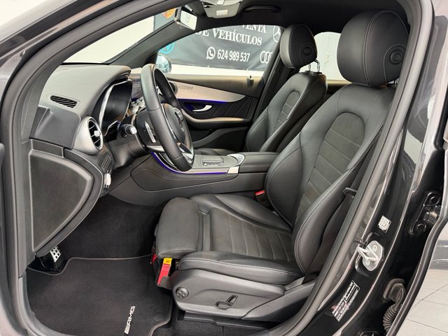 Mercedes-Benz GLC Coupé 2021 300de 306cv AMG LINE