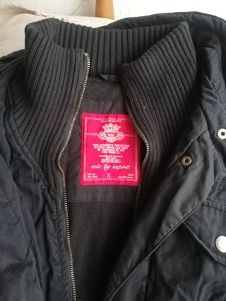 Abrigo negro EDC