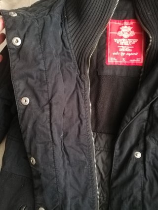 Abrigo negro EDC