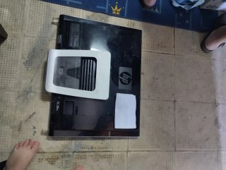 Pantalla de ordenador mesa negra.hp
