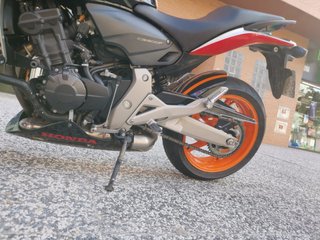 Honda CB600F Hornet Naked Moto