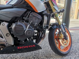 Honda CB600F Hornet Naked Moto
