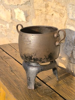 Antigua olla hierro fundido Kenrick S. XIX