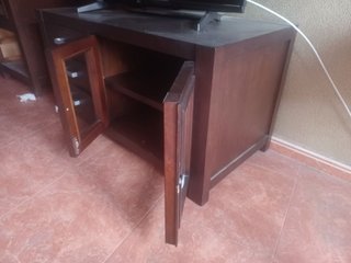 Mesa TV madera maciza