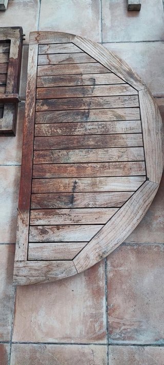 Mesa de teca para exterior