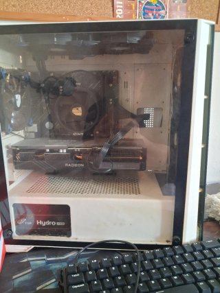 Gigabyte Radeon RX 7600 XT Gaming OC 16GB
