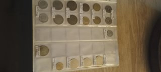 Monedas y billetes de distintos países