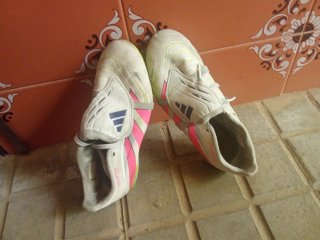 Botas de fútbol Adidas Predator talla 37