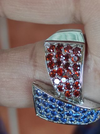 Anillo Plata Ley Circonita Azul y Roja Talla 19