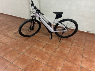 Bicicleta Eléctrica Specialized Mujer