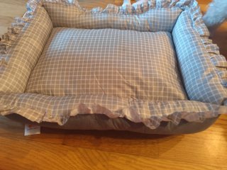 Cama perro pequeño verano beige/gris