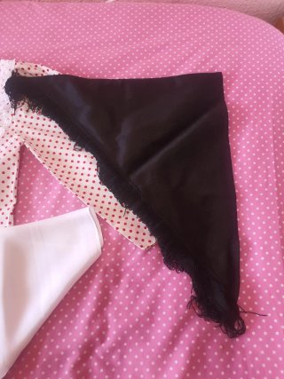 Traje Chulapa Niña Blanco Lunares Rojos + pañuelo