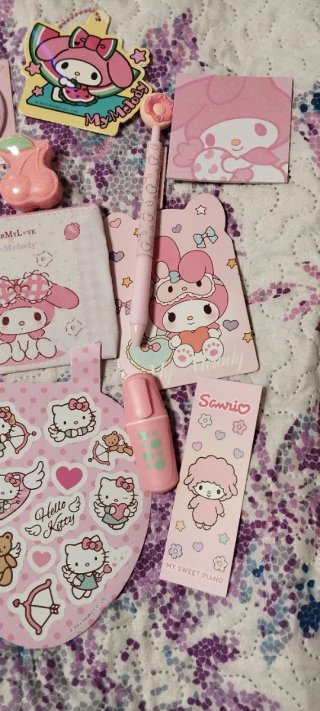 Lote papelería y beauty My Melody Sanrio