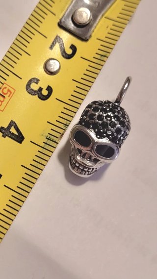 Plata 925 Charm Calavera Circonitas Negra