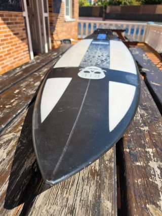 Tabla Surf 5'10 + quillas