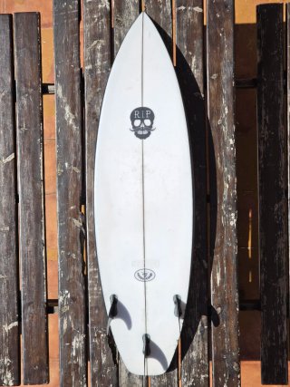 Tabla Surf 5'10 + quillas