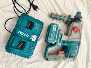Martillo Percutor Inalámbrico Total 20V Brushless