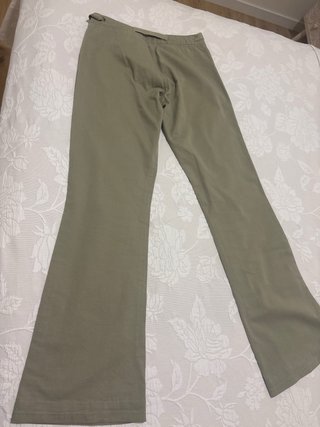 Pantalón Levi's verde oliva